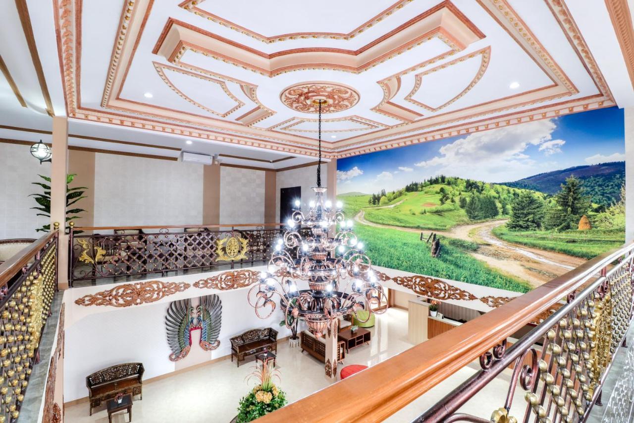 Sartini Inn Jogja Джокьякарта Экстерьер фото
