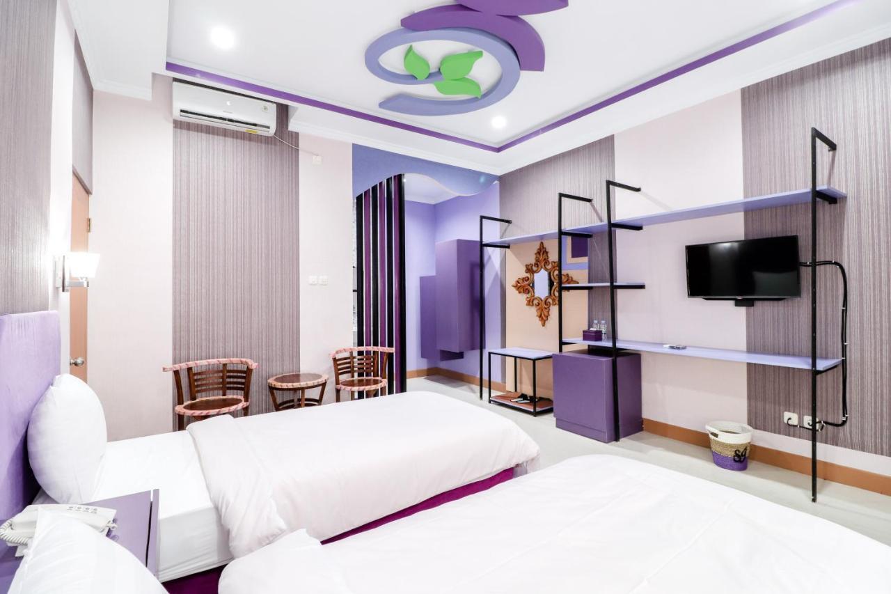 Sartini Inn Jogja Джокьякарта Экстерьер фото