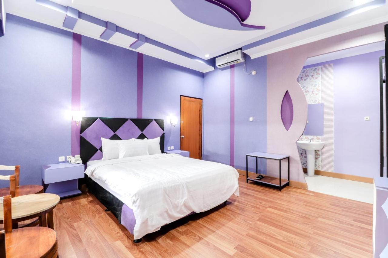 Sartini Inn Jogja Джокьякарта Экстерьер фото