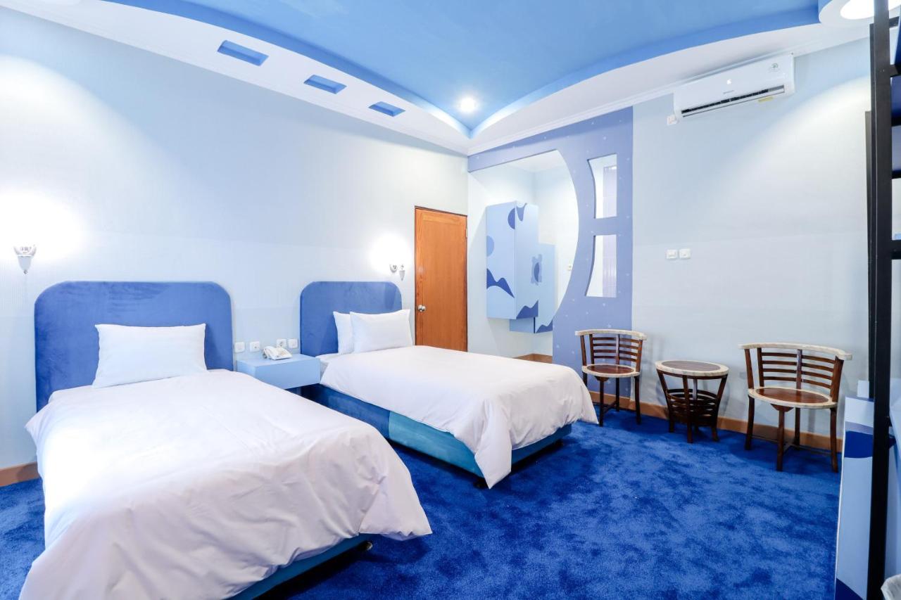 Sartini Inn Jogja Джокьякарта Экстерьер фото
