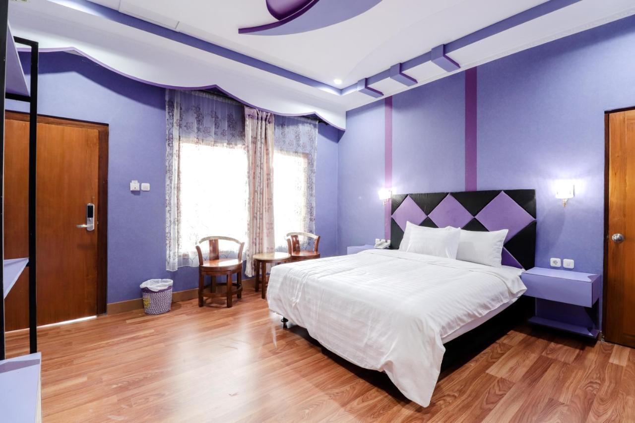 Sartini Inn Jogja Джокьякарта Экстерьер фото